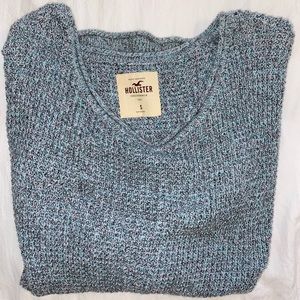 Hollister sweater